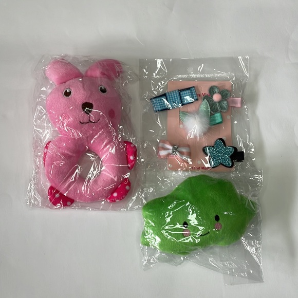 Dog Bundle shirts hair clip toys NIB - Picture 2 of 4